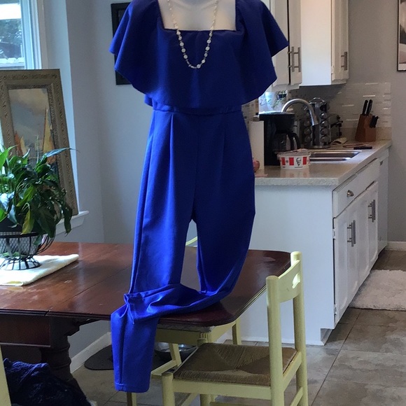 Gorgeous to the Touch. Satiny Romper. - Picture 4 of 7